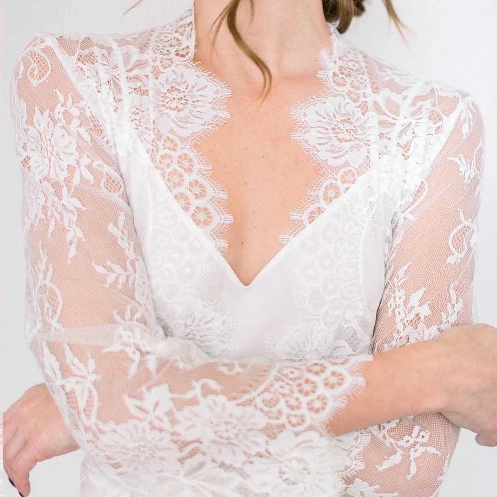 Sheer Lace Bridal Robe - White - Picture 3 of 6